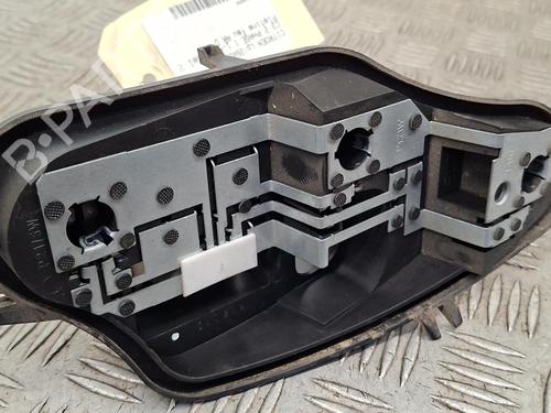 Lampeholder Lampeholder CITROËN C3 II (SC_) 1.4 HDi 70 (SC8HZC, SC8HR0, SC8HP4) (68 hp) 36412732 36412732