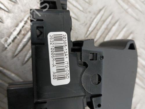 Used Switch Switch RENAULT GRAND SCÉNIC III (JZ0/1_) 1.9 dCi (JZ0J, JZ0N, JZ1K, JZ1S) (131 hp) 23737281 23737281