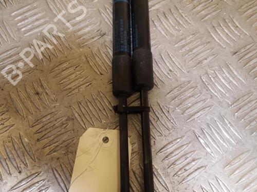 Used Hood lift support BMW 4 Coupe (F32, F82) 430 d xDrive (258 hp) 23723565
