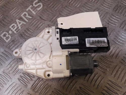 Rudehejsemotor forskærm højre RENAULT LAGUNA III (BT0/1) 1.5 dCi (BT00, BT0A, BT0T, BT1J) (110 hp) 23733836