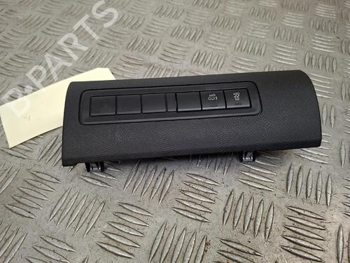 Used Switch Switch PEUGEOT 308 II (LB_, LP_, LW_, LH_, L3_) 1.2 THP 130 (131 hp) 39606151 39606151
