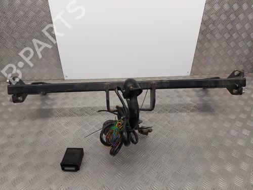 Used Tow ball/Mechanism NISSAN JUKE (F15) 1.6 (117 hp) 28692377