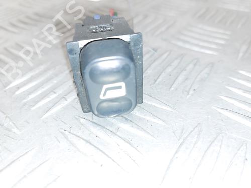 Used Right front window switch CITROËN XSARA (N1) 2.0 HDi 90 (90 hp) 24865259