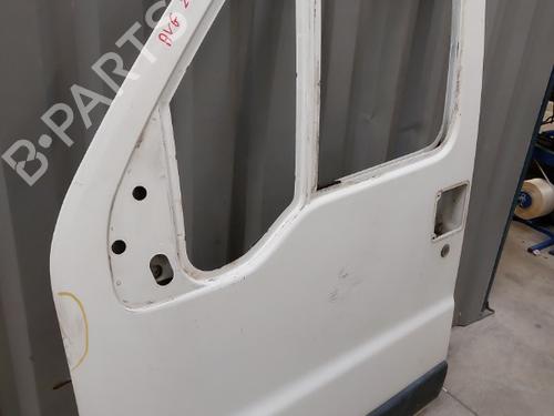 Left front door PEUGEOT BOXER Van (244) 2.8 HDi | BP23746968C2 