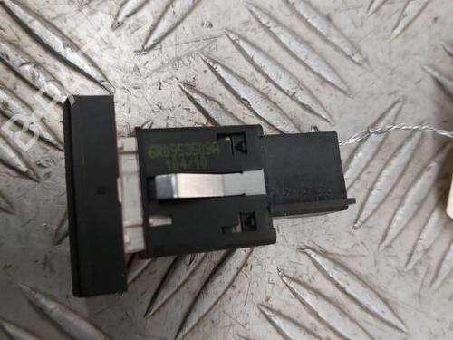 Used Warning switch Warning switch VW POLO V (6R1, 6C1) 1.6 TDI (75 hp) 23744864 23744864