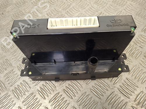 Used Climate control Climate control OPEL ANTARA A (L07) 2.0 CDTI (127 hp) 34525591 34525591