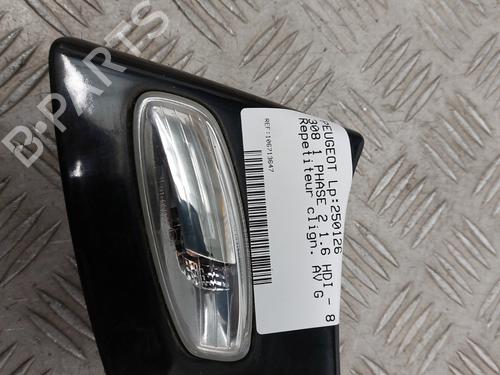 Used Left front indicator PEUGEOT 308 I (4A_, 4C_) 1.6 HDi (92 hp) 26317012