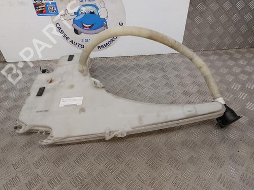 Used Windscreen washer tank BMW 1 (E81) 116 i (122 hp) 23660073