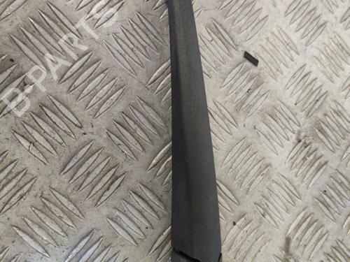 Used Rear windshield wiper arm PEUGEOT 106 II (1A_, 1C_) 1.1 i (60 hp) 23658239