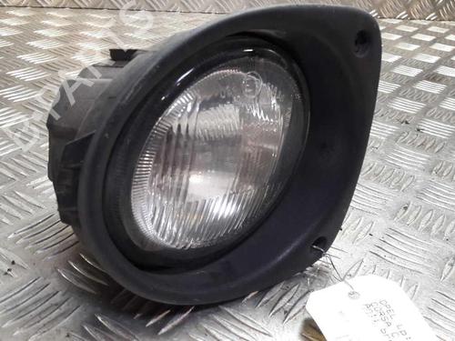 Used Left front fog light OPEL CORSA C (X01) 1.2 (F08, F68) (75 hp) 23656106