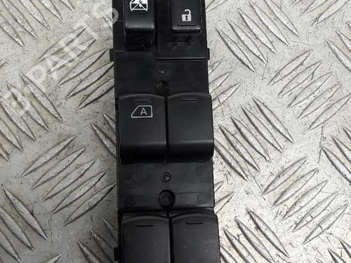 Used Left front window switch NISSAN NOTE (E12) 1.2 (80 hp) 23736625