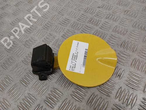 Tankklappe für FIAT DOBLO Box Body/MPV (223_) 1.3 D Multijet (75 hp) 31263080