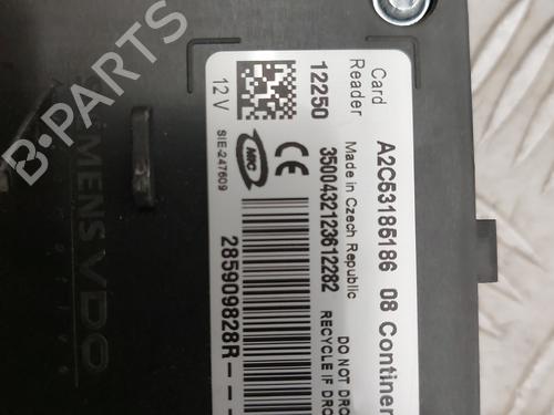 Used Card reader Card reader RENAULT MEGANE III Grandtour (KZ0/1) 1.5 dCi (KZ09, KZ0D, KZ1G, KZ29, KZ14, KZ1W, KZ10, KZ1F,... (110 hp) 29352679 29352679