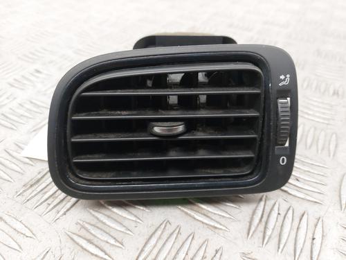 Used Air vent VW POLO V (6R1, 6C1) 1.6 TDI (90 hp) 31883665