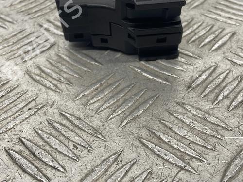 Steering column stalk FORD MONDEO III Turnier (BWY) 1.8 16V | BP32405839I23