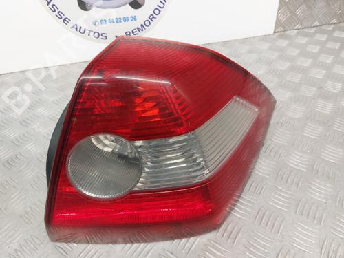 right-taillight-renault-megane-ii-saloon-lm01_-2003-23745748 main image
