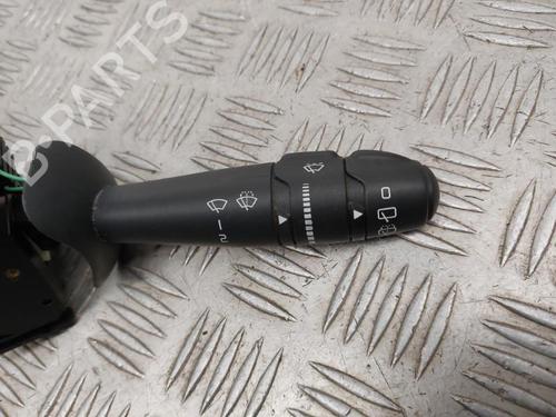 steering-column-stalk-renault-twingo-ii-cn0_-2007-23735736 main image