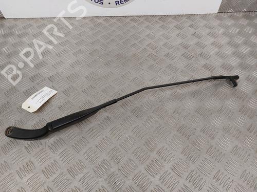 Used Front windshield wiper arm Front windshield wiper arm VW BORA I (1J2) 1.9 TDI (101 hp) 23660021 23660021