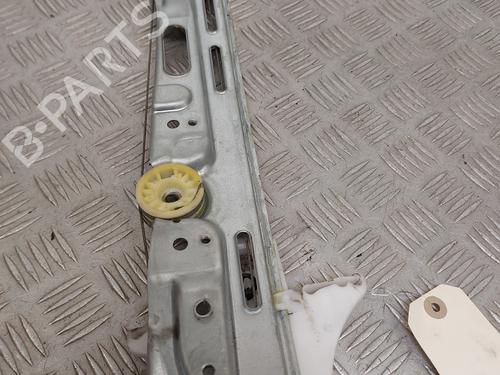 Used Rear right window mechanism Rear right window mechanism OPEL VECTRA C GTS (Z02) 1.9 CDTI (F68) (150 hp) 28545527 28545527