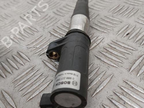 Used Ignition coil Ignition coil RENAULT MEGANE I Classic (LA0/1_) 1.4 16V (LA0D, LA1H, lA0W, LA10) (95 hp) 27669463 27669463