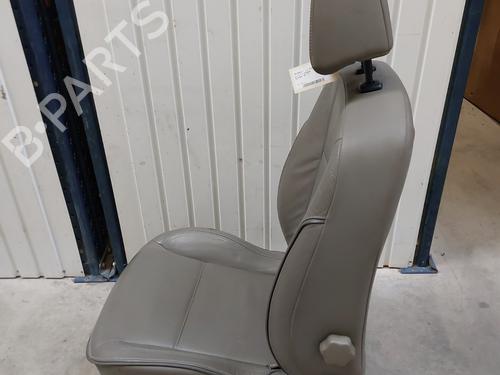 Right front seat RENAULT CLIO III (BR0/1, CR0/1) 1.6 16V (BR09, BR0T, CR09, CR0T) | BP29312830C16 