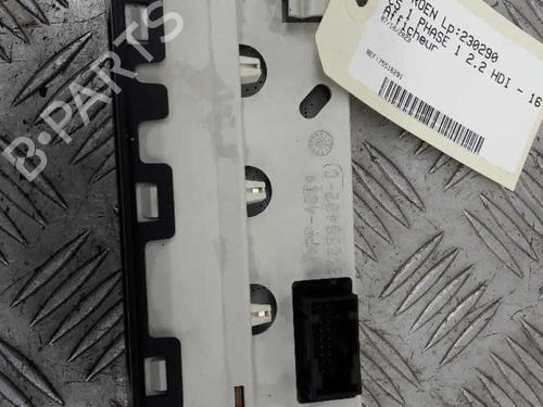 display-monitor-citroen-c5-i-dc_-2001-2002-2003-2004-2005-23736159 main image