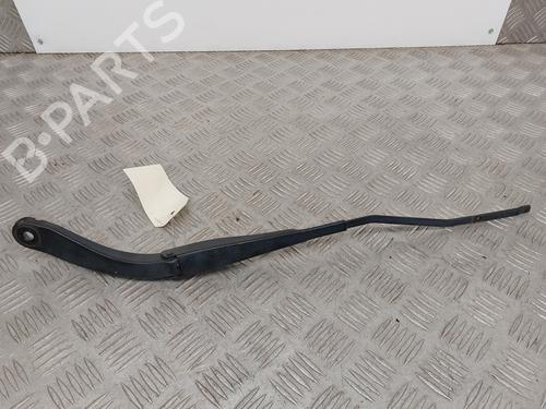 Used Front windshield wiper arm DACIA SANDERO II 1.5 dCi (90 hp) 25996491