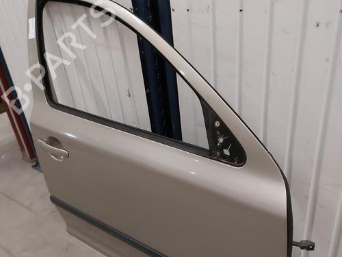 right-front-door-skoda-octavia-ii-combi-1z5-2004-2005-2006-2007-2008-2009-2010-2011-2012-2013-31644730 main image