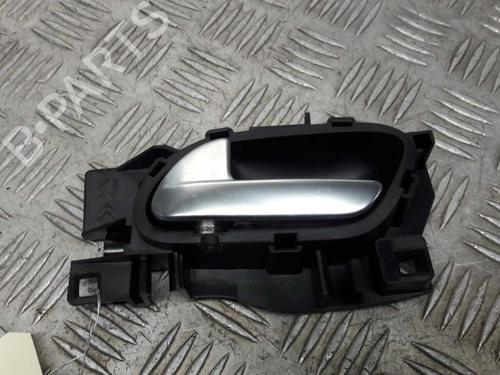 Used Rear left interior door handle Rear left interior door handle PEUGEOT 208 I (CA_, CC_) 1.6 HDi (92 hp) 23735083 23735083