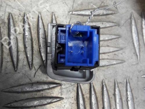 Used Warning switch Warning switch PEUGEOT 208 I (CA_, CC_) 1.6 HDi (92 hp) 23658451 23658451