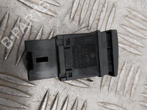 Used Warning switch Warning switch VW POLO IV (9N_, 9A_) 1.4 TDI (70 hp) 23747906 23747906
