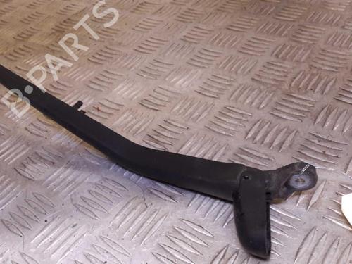 Used Rear windshield wiper arm FIAT PUNTO (188_) 1.9 JTD (86 hp) 23733844