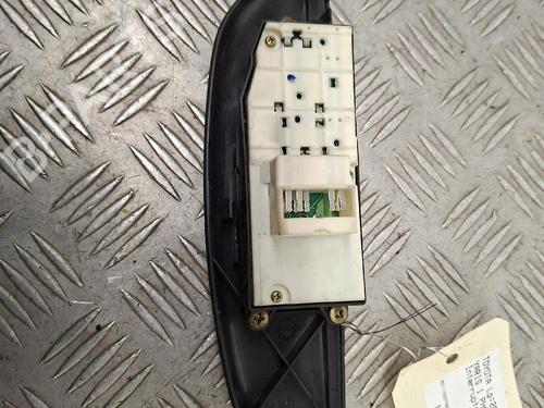Left front window switch TOYOTA YARIS (_P1_) 1.0 (SCP10_, SCP10R) | BP39567428I27 - Image 5