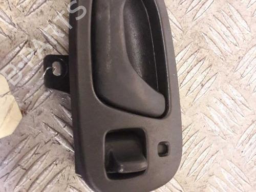 Used Front right interior door handle Front right interior door handle SUZUKI SWIFT II Hatchback (EA, MA) 1.3 (SF413, AB35) (68 hp) 23723668 23723668