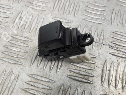 Used Left rear window switch NISSAN NOTE (E12) 1.2 (80 hp) 23658795