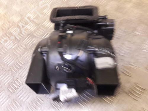 Heater blower motor MERCEDES-BENZ M-CLASS (W163) ML 400 CDI (163.128) | BP24853405M62 