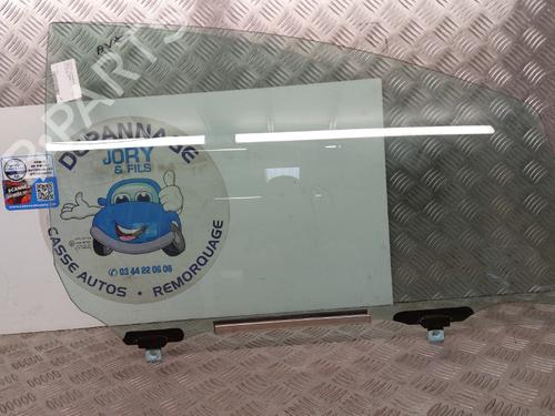 front-right-door-window-toyota-yaris-_p9_-2005-2006-2007-2008-2009-2010-2011-2012-2013-2014-23746568 main image