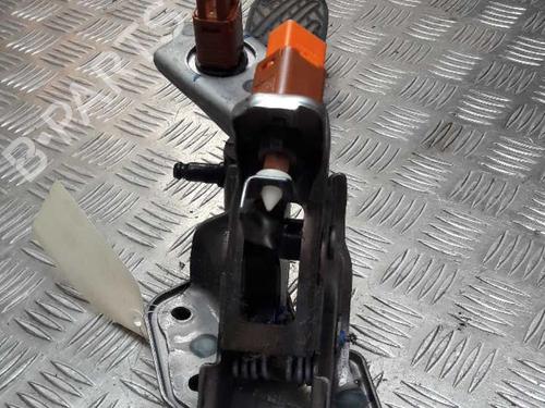 Used Clutch pedal Clutch pedal NISSAN JUKE (F15) 1.2 DIG-T (115 hp) 23716847 23716847