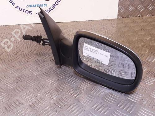 Used Right mirror OPEL CORSA C (X01) 1.3 CDTI (F08, F68) (70 hp) 23724582