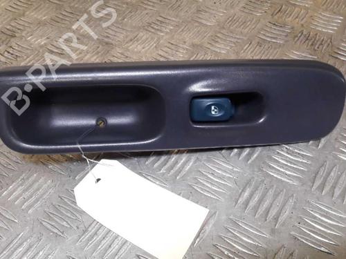 Used Right front window switch Right front window switch RENAULT TWINGO I (C06_) 1.2 (C063, C064) (55 hp) 23723746 23723746
