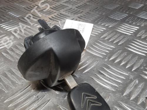 Used Fuel cap CITROËN C3 I (FC_, FN_) 1.4 HDi (68 hp) 23655722
