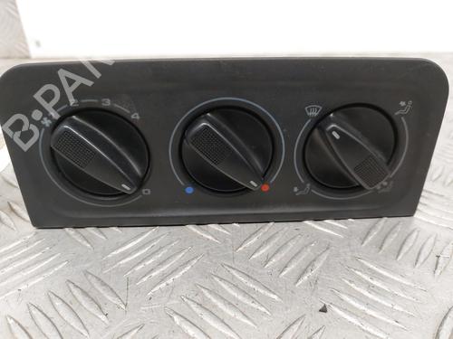 Used Climate control VW GOLF III (1H1) 1.9 TDI (90 hp) 29705115