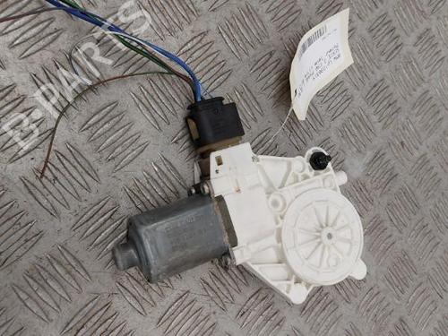 Used Right front window motor BMW 3 (E90) 318 d (143 hp) 23735914