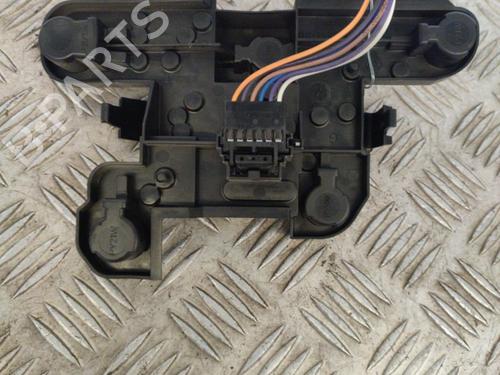 Used Lamp holder Lamp holder RENAULT MEGANE I (BA0/1_) 1.9 dCi (BA05, BA1F) (102 hp) 23733967 23733967