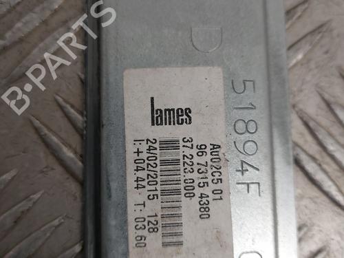 Front right window mechanism PEUGEOT 208 I (CA_, CC_) 1.2 VTI 82 | BP29944205C23