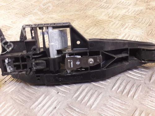 Rear left exterior door handle PEUGEOT 208 I (CA_, CC_) 1.2 PureTech 82 | BP23733465C130