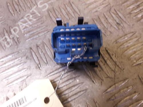 Used Switch Switch RENAULT MODUS / GRAND MODUS (F/JP0_) 1.4 (JP01, JP0J) (98 hp) 23725213 23725213