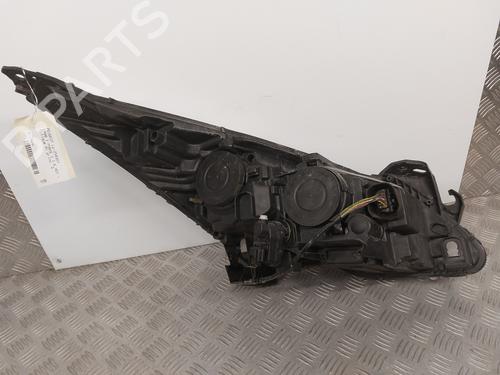 Left headlight PEUGEOT 5008 (0U_, 0E_) 1.6 HDi | BP29846348C28