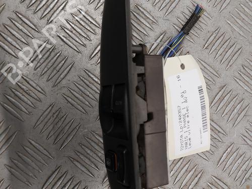 Left front window switch TOYOTA YARIS (_P1_) 1.0 (SCP10_, SCP10R) | BP23747372I27 - Image 2