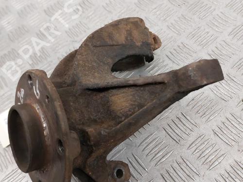 Used Left front steering knuckle Left front steering knuckle PEUGEOT 205 II (20A/C) 1.7 Diesel (60 hp) 23659790 23659790